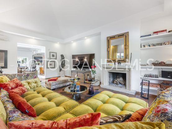 For sale villa with 6 bedrooms in Sotogrande Alto Central | Holmes Property Sales