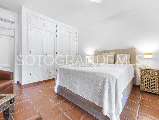 For sale villa with 6 bedrooms in Sotogrande Alto Central | Holmes Property Sales
