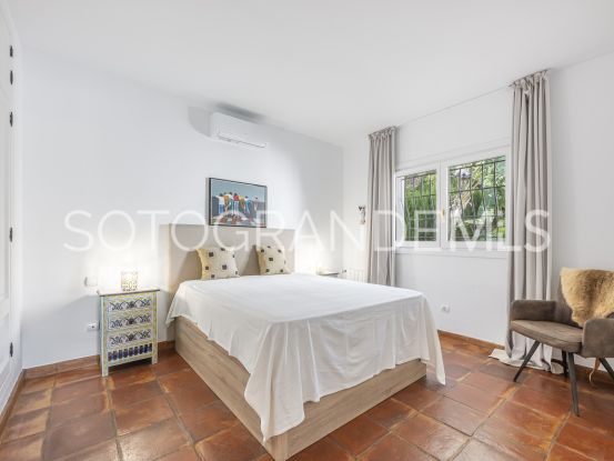 For sale villa with 6 bedrooms in Sotogrande Alto Central | Holmes Property Sales