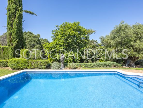 For sale villa with 6 bedrooms in Sotogrande Alto Central | Holmes Property Sales