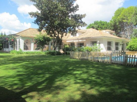 8 bedrooms Sotogrande Costa villa | SotoEstates