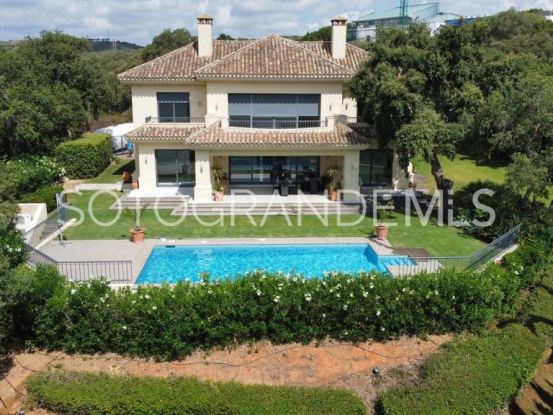 For sale villa in Los Altos de Valderrama with 5 bedrooms | SotoEstates