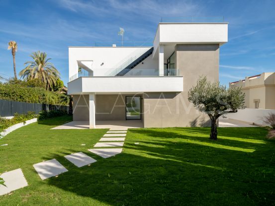 Villa in Villacana with 4 bedrooms | Benarroch Real Estate