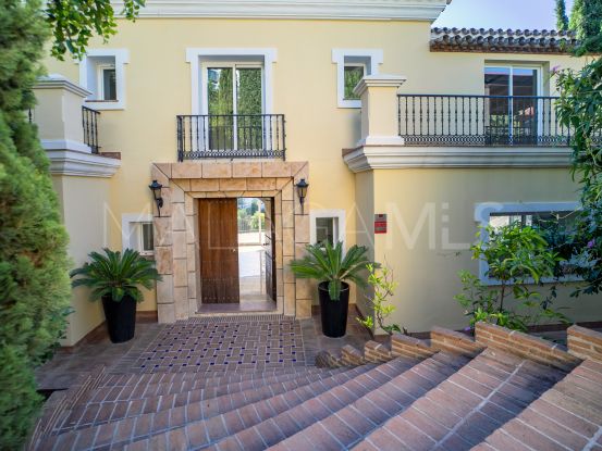 El Herrojo 8 bedrooms villa | Benarroch Real Estate