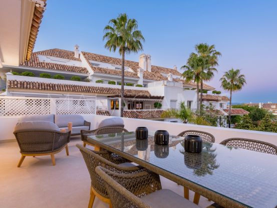Apartment for sale in Monte Paraiso, Marbella Golden Mile | Benarroch Real Estate