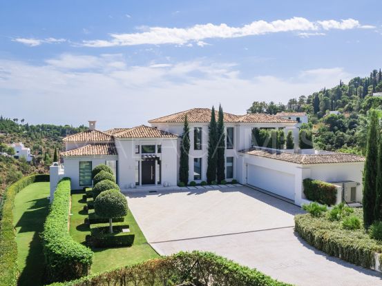 Villa in El Madroñal | Benarroch Real Estate
