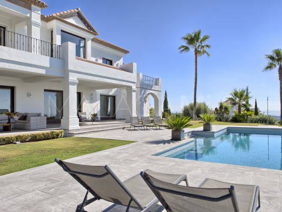 Villa for sale in Los Flamingos Golf, Benahavis | Benarroch Real Estate