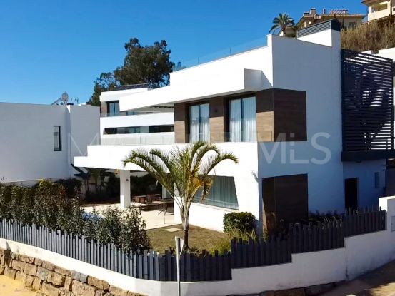 For sale villa with 3 bedrooms in Selwo, Estepona | Nvoga Marbella Realty
