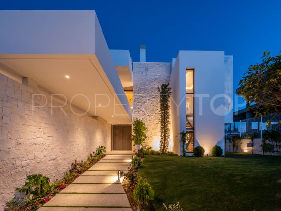 For sale 4 bedrooms villa in Cancelada, Estepona | Nvoga Marbella Realty