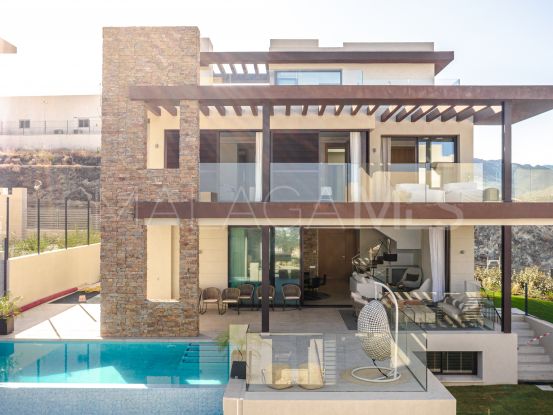 La Alqueria 4 bedrooms villa for sale | Nvoga Marbella Realty
