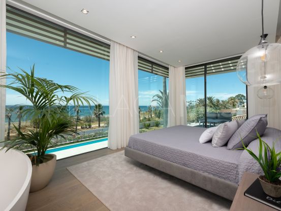 5 bedrooms villa in El Saladillo, Estepona | Nvoga Marbella Realty
