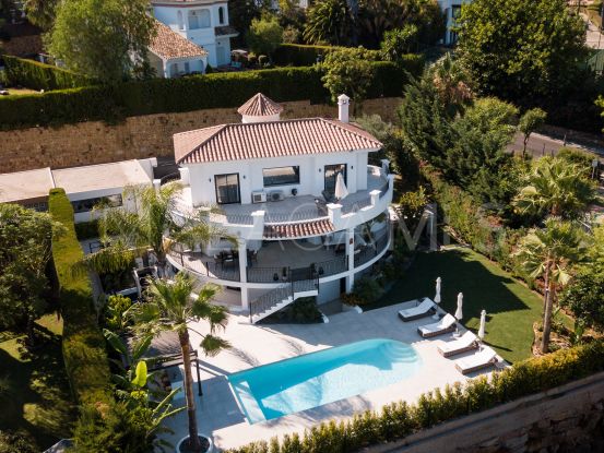 Casa en venta de 5 dormitorios en La Quinta, Benahavis | Nvoga Marbella Realty