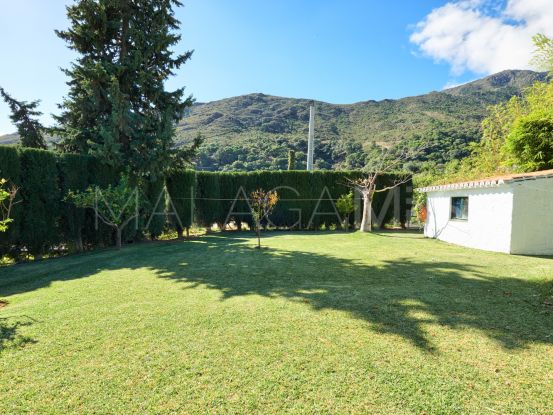 Villa en venta en Los Reales - Sierra Estepona | Nvoga Marbella Realty