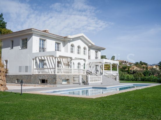 Villa con 6 dormitorios en venta en Las Lomas del Marbella Club, Marbella Golden Mile | Nvoga Marbella Realty