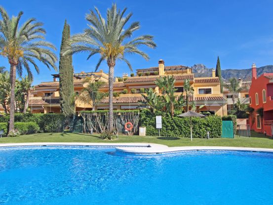 Buy Nagüeles town house | Lamar Properties