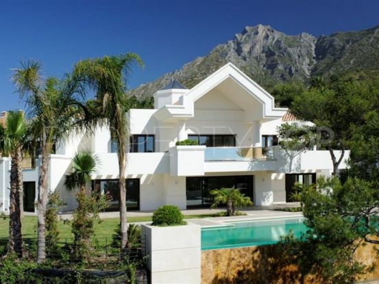 Villa for sale in Sierra Blanca with 4 bedrooms | Marbella Unique Properties