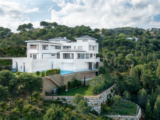 For sale 12 bedrooms villa in La Reserva de Alcuzcuz, Benahavis | Marbella Unique Properties