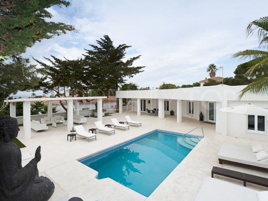 Comprar villa en Marbesa con 4 dormitorios | Marbella Unique Properties