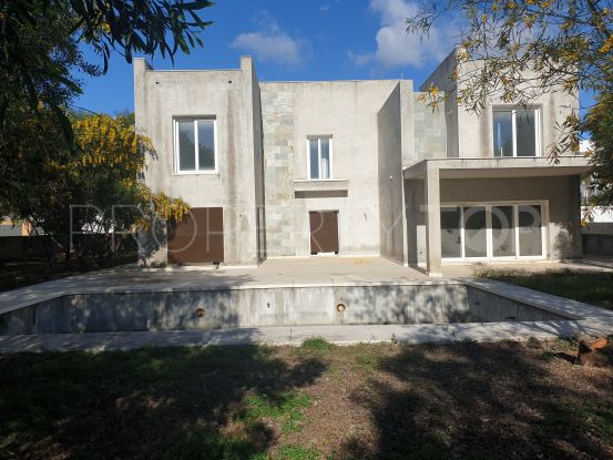 Se vende villa en La Quinta con 5 dormitorios | Cosmopolitan Properties