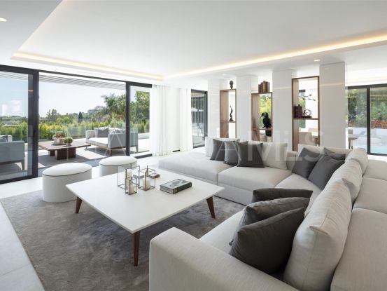 Nueva Andalucia villa for sale | Cosmopolitan Properties