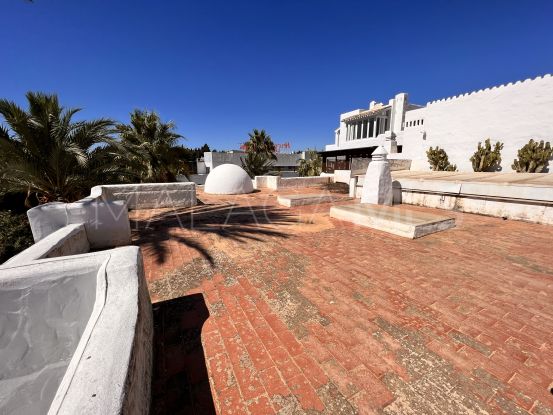 Penthouse in Alcazaba | Cosmopolitan Properties