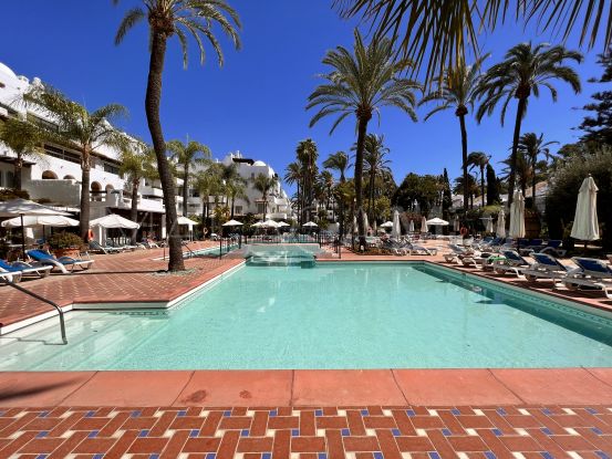 Comprar atico en Alcazaba, Marbella - Puerto Banus | Cosmopolitan Properties