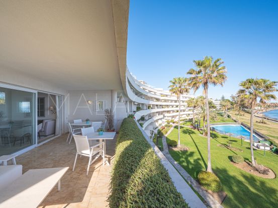 Los Granados Playa, Estepona, apartamento en venta de 4 dormitorios | Inmobiliaria Luz