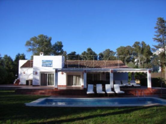 Villa a la venta en La Pepina de 5 dormitorios | Inmobiliaria Luz