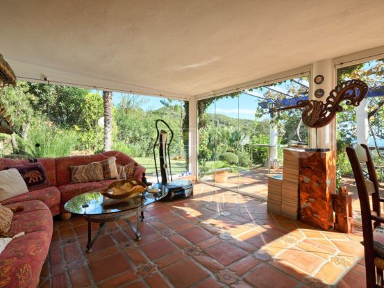 Casas de campo y fincas en venta en Estepona - PropertyTOP