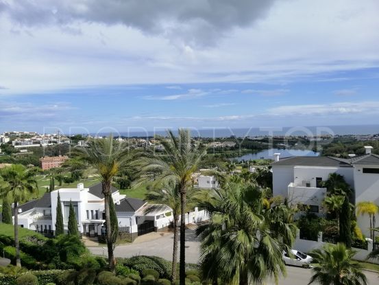 Penthouse with 2 bedrooms for sale in Royal Flamingos, Benahavis | Inmobiliaria Luz