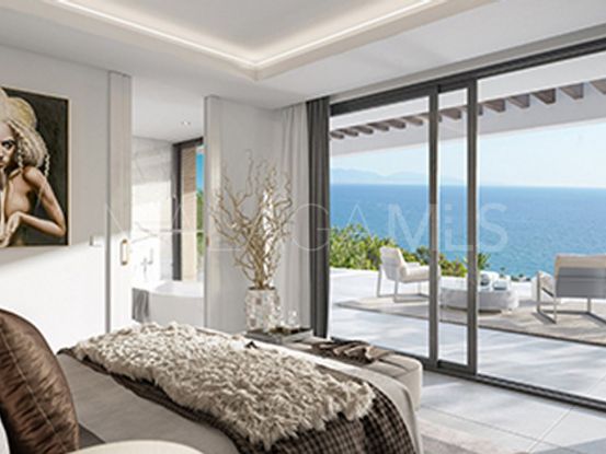 Buy 4 bedrooms plot in La Duquesa, Manilva | Inmobiliaria Luz