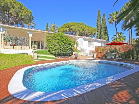 For sale villa with 4 bedrooms in Las Brisas, Nueva Andalucia | Terra Realty