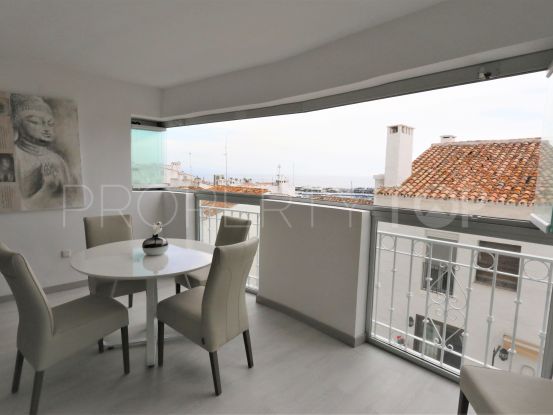 Duplex con 2 dormitorios en Marbella - Puerto Banus | Terra Realty