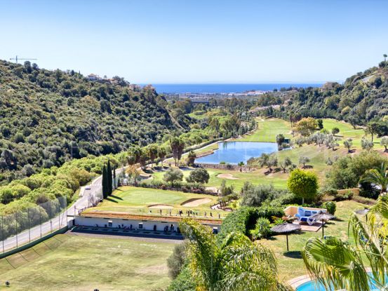 Lomas de La Quinta, Benahavis, atico a la venta con 3 dormitorios | Terra Realty
