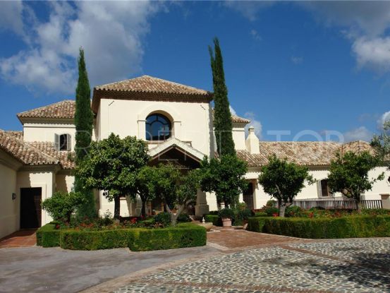 Villa for sale in La Zagaleta with 5 bedrooms | Amrein Fischer