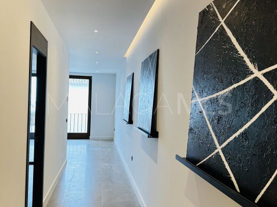 For sale Marbella - Puerto Banus apartment with 1 bedroom | Amrein Fischer