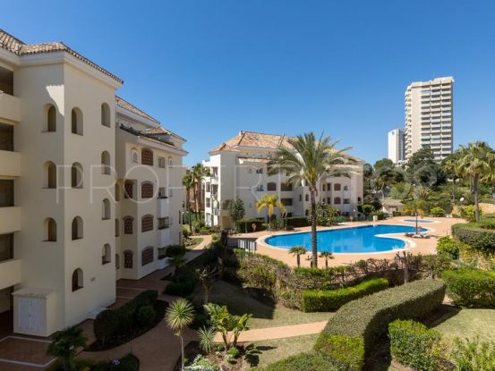 Comprar apartamento en Hacienda Playa, Marbella Este | Amrein Fischer