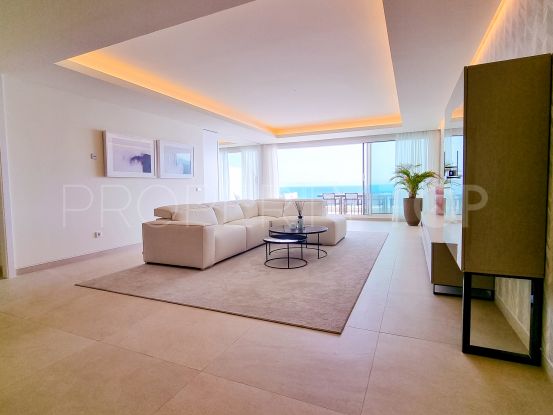 ARFA1484 Brand-new resale penthouse in the luxury development in Estepona