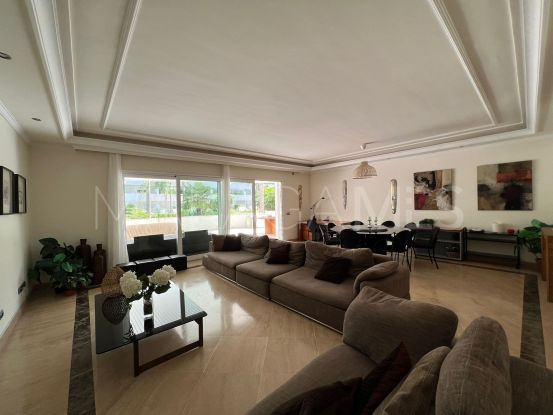 For sale 2 bedrooms apartment in El Embrujo Banús, Marbella - Puerto Banus | Escanda Properties