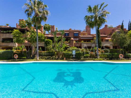 Apartamento planta baja con 3 dormitorios en Alhambra los Granados, Estepona | Escanda Properties