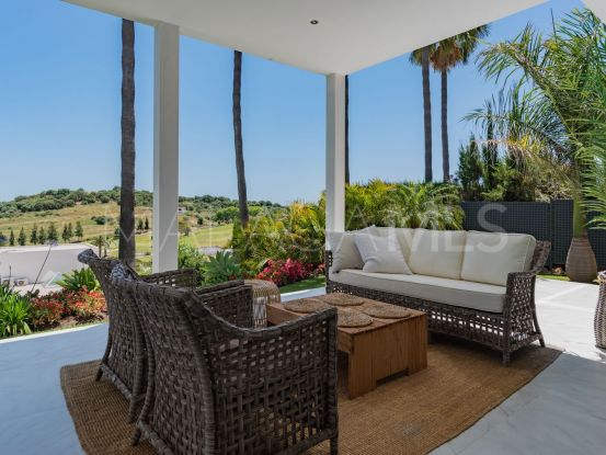 Se vende villa de 4 dormitorios en Altos del Paraiso, Benahavis | Escanda Properties