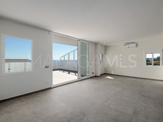 3 bedrooms duplex penthouse for sale in Guadalobon, Estepona | Escanda Properties