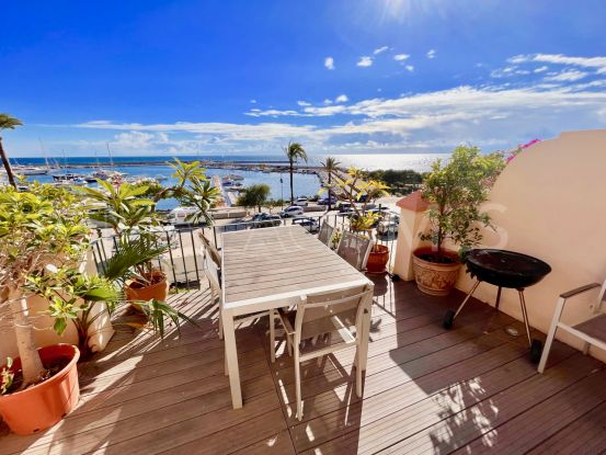 For sale town house in Estepona Puerto | Future Homes