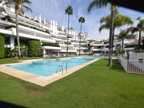 For sale Rio Real 6 bedrooms ground floor apartment | Marbella Banús