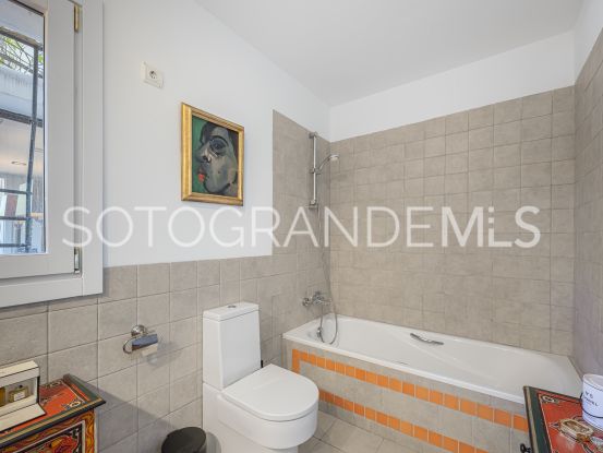 Se vende casa con 6 dormitorios en Sotogrande Alto Central | Rhead Estates