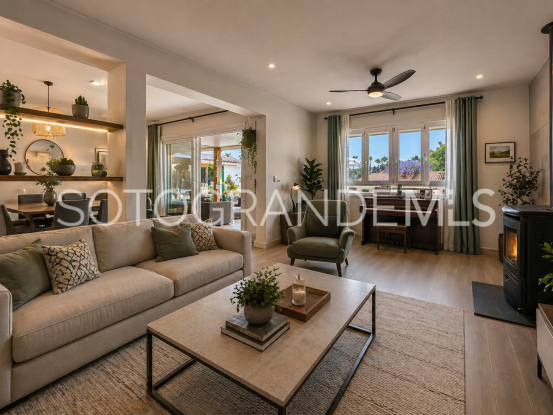 Buy villa in Zona B, Sotogrande Costa | Rhead Estates