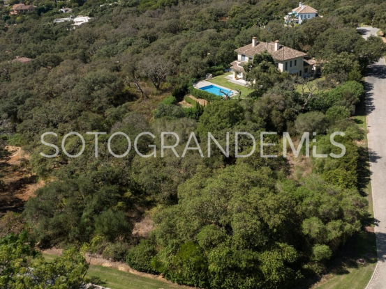 For sale plot in Los Altos de Valderrama, Sotogrande Alto | Gisèle André Soto