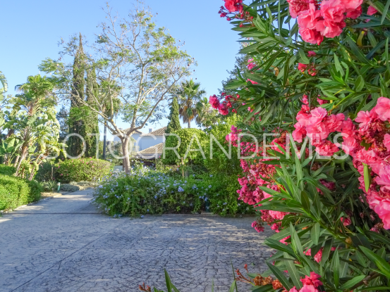 For sale Zona F villa with 4 bedrooms | Gisèle André Soto