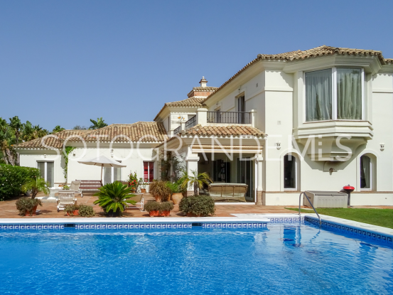 Villa con 4 dormitorios a la venta en Zona F, Sotogrande Alto | Gisèle André Soto