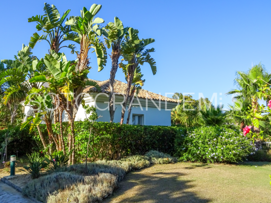 For sale Zona F villa with 4 bedrooms | Gisèle André Soto